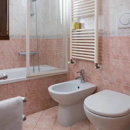 Mydreamcastelnuovo Parking Free Διαμέρισμα *
